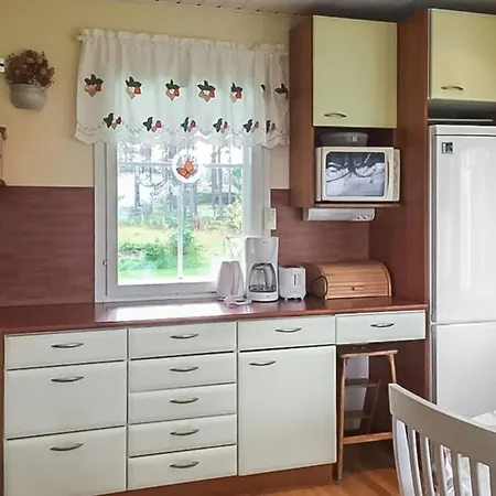 Merivanamo By Interhome Haukipudas