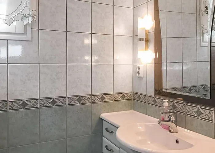 Merivanamo By Interhome Haukipudas